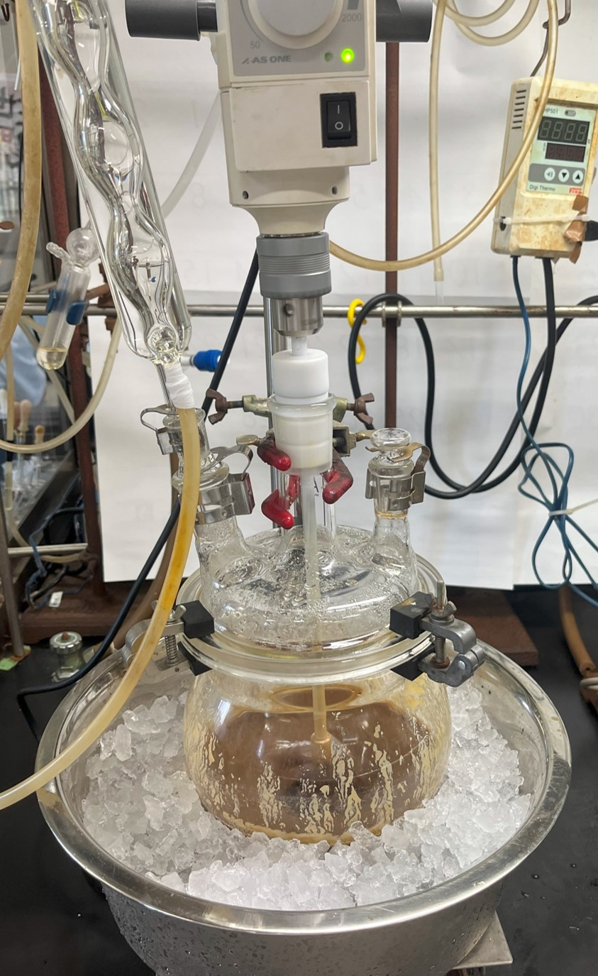 ピロリジン滴下前