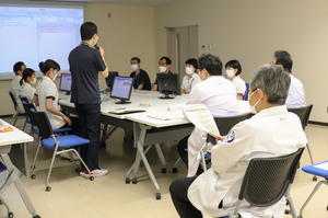 QIセンター会議.jpg