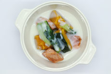 資料画像：鮭とかぼちゃのクリーム煮
